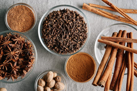 4 Healthy Herbs & Spices This Nutritional Psychiatrists Uses To Elevate Meals