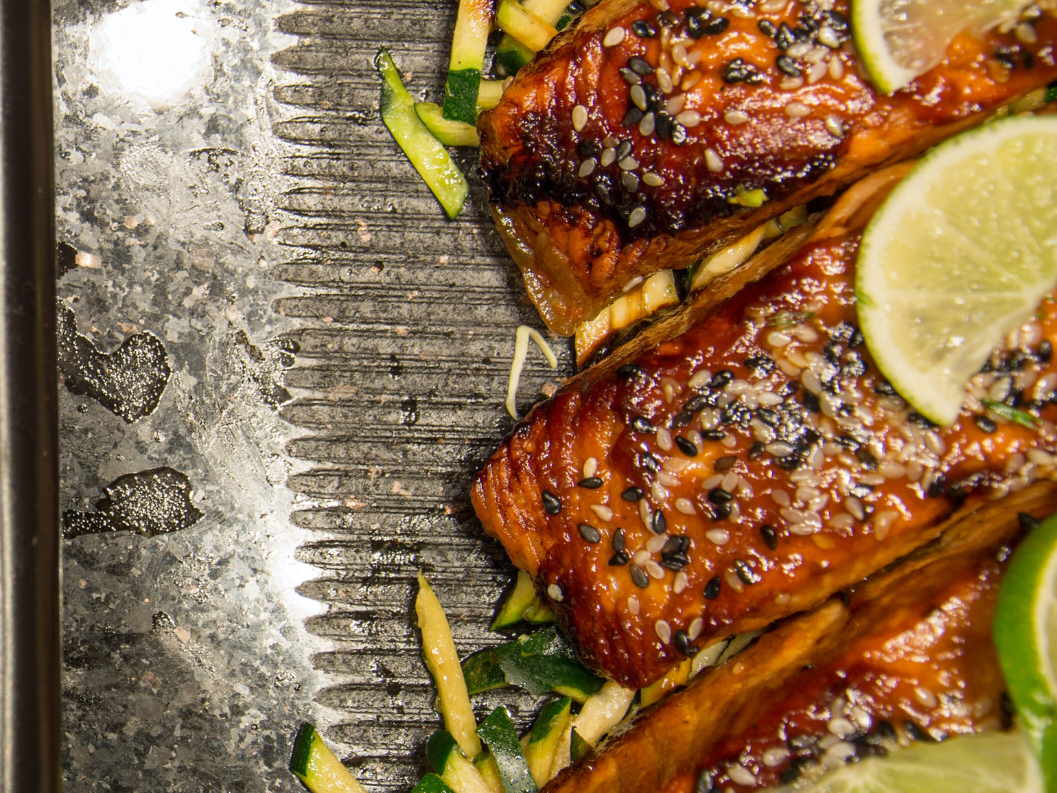 Baked Fish with Walnut Spinach Pesto – Mood Food Labs + Uma Naidoo, MD